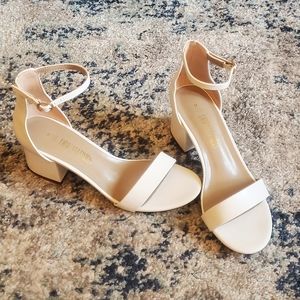 DREAM PAIRS Women's Low-Chunk Low Heel Pump Sandals- Size 6